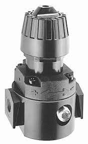 R16-04-000 R16-04-000 Wilkerson 1/2" Air Regulator 5-125PSI from WILKERSON